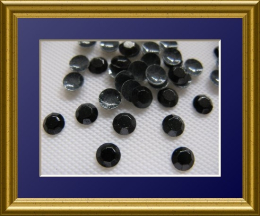 1440 Studs 2 mm Schwarz