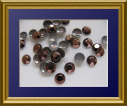 1440 Studs 2mm Braun