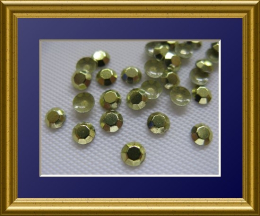 1440 Studs 3 mm Hellgrün