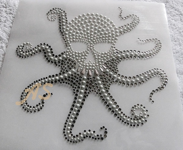 Strassmotiv Krake mit Totenkopf – XXL Hotfix Bügelbild 120508