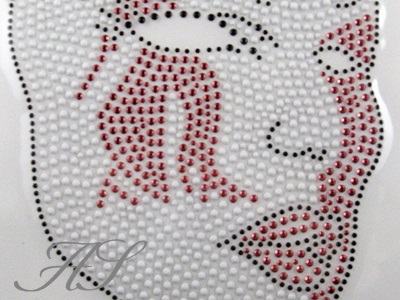 Strass Bügelbild Maske – Fasching Karneval Weiß-Rot mit Metallstuds