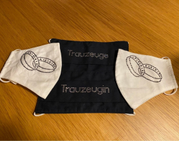 Bandlogo aus Strass – Hard Touch Referenz | Strass Bügelbild Band