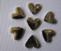 100 Hotfix Bügelnieten Nailheads Form Herz Gold 6mm