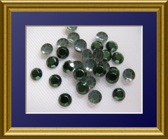 1440 Studs 3 mm Grün